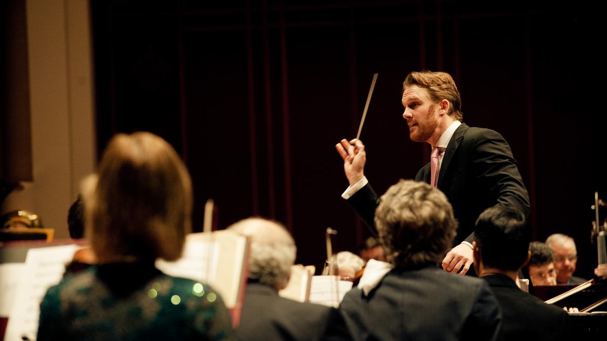 Jacksonville Symphony prepares to take the stage at Kennedy Center, a