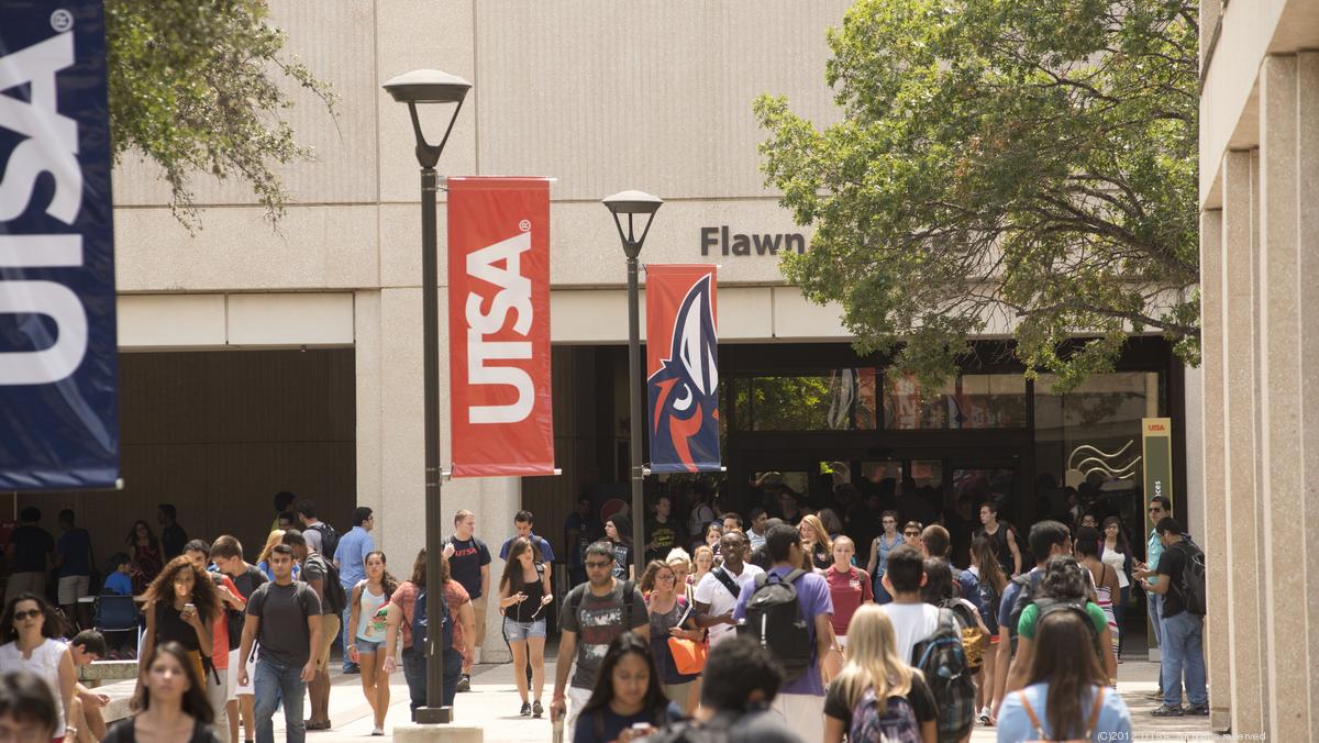 UTSA graduate programs earn national recognition from new U.S. News & World  Report rankings - San Antonio Business Journal