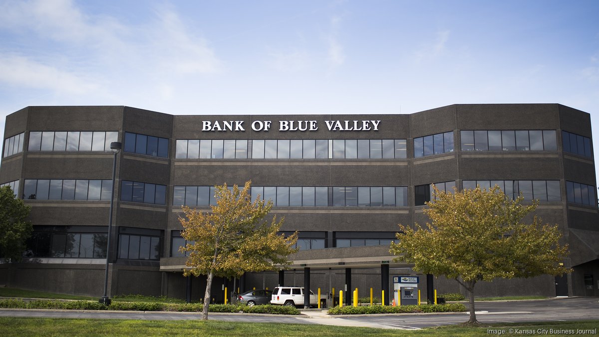 Bank of Blue Valley names new president, new CEO after Brent Giles