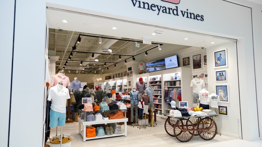 Vineyard Vines to hold 'whalehouse sale' in dark WinnDixie box in