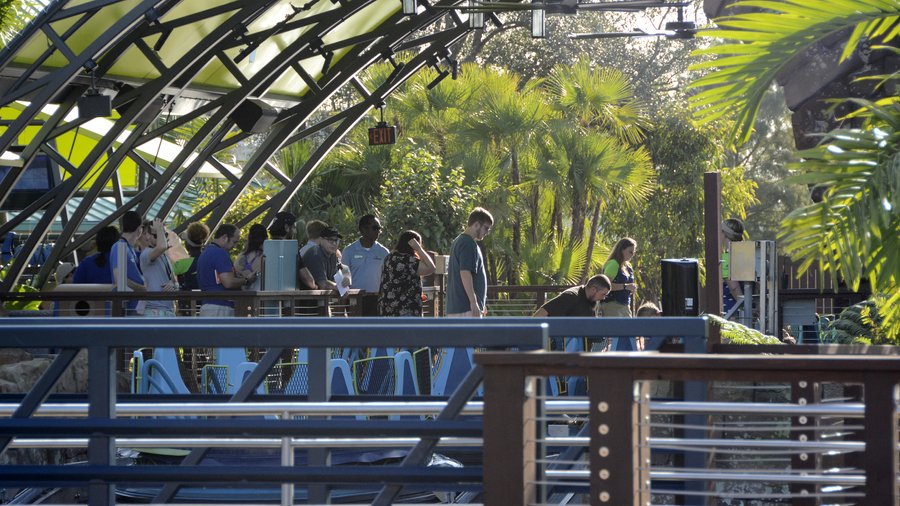 Seaworld Rising Infinity Falls opens