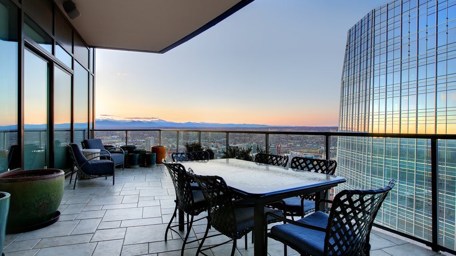 Penthouse: 1133 14th St. Unit 4450