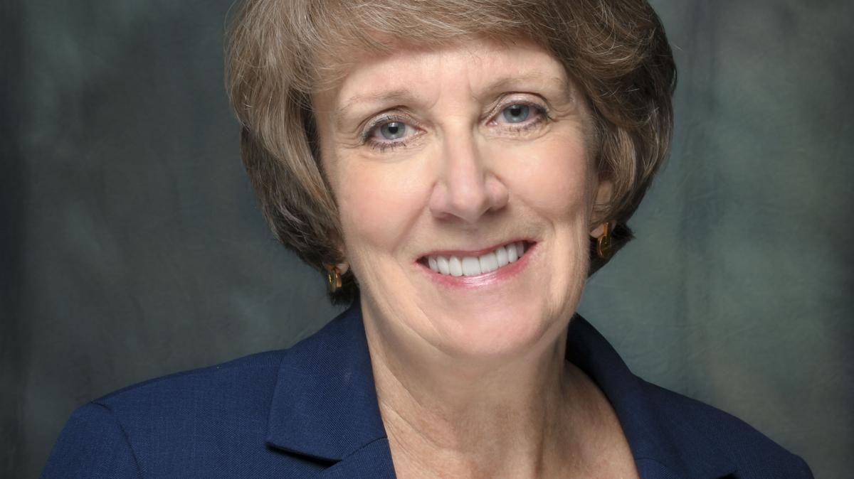 CSuite Awards Winner General Counsel Sara Begley