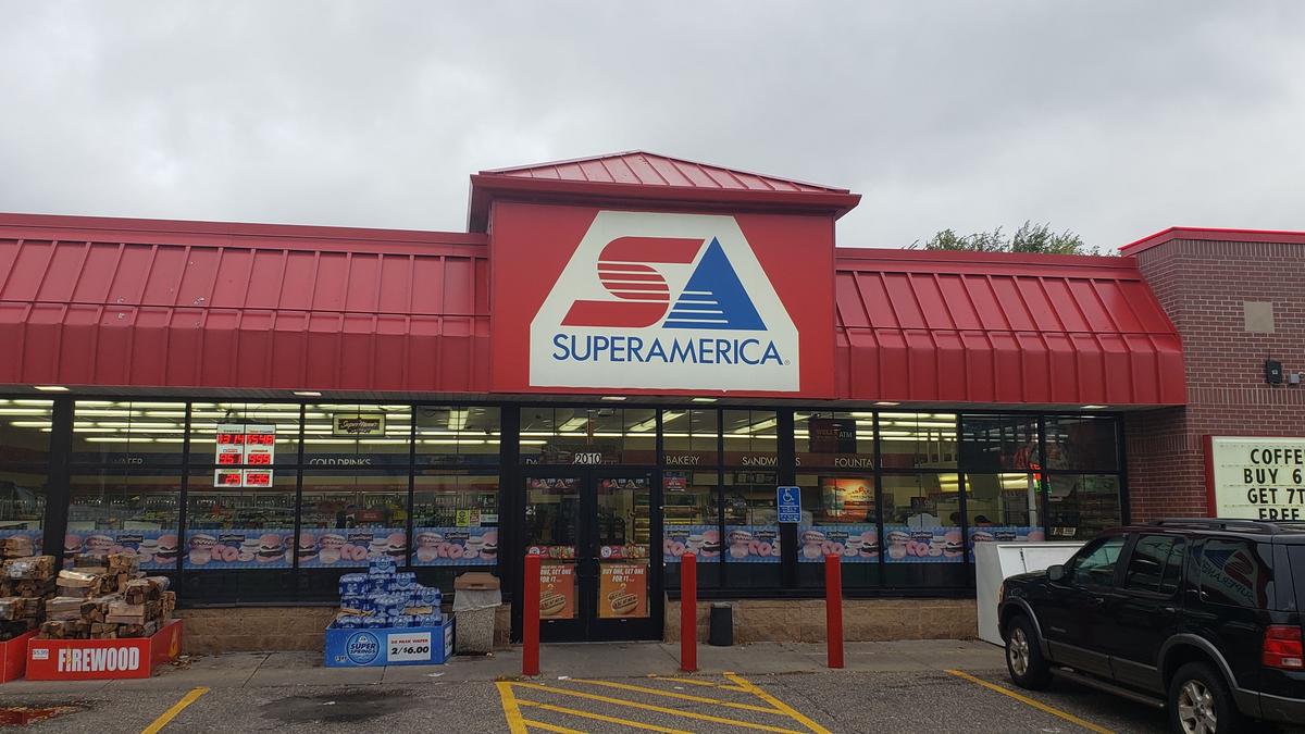 SuperAmerica rebranding as Speedway after Marathon acquisition of