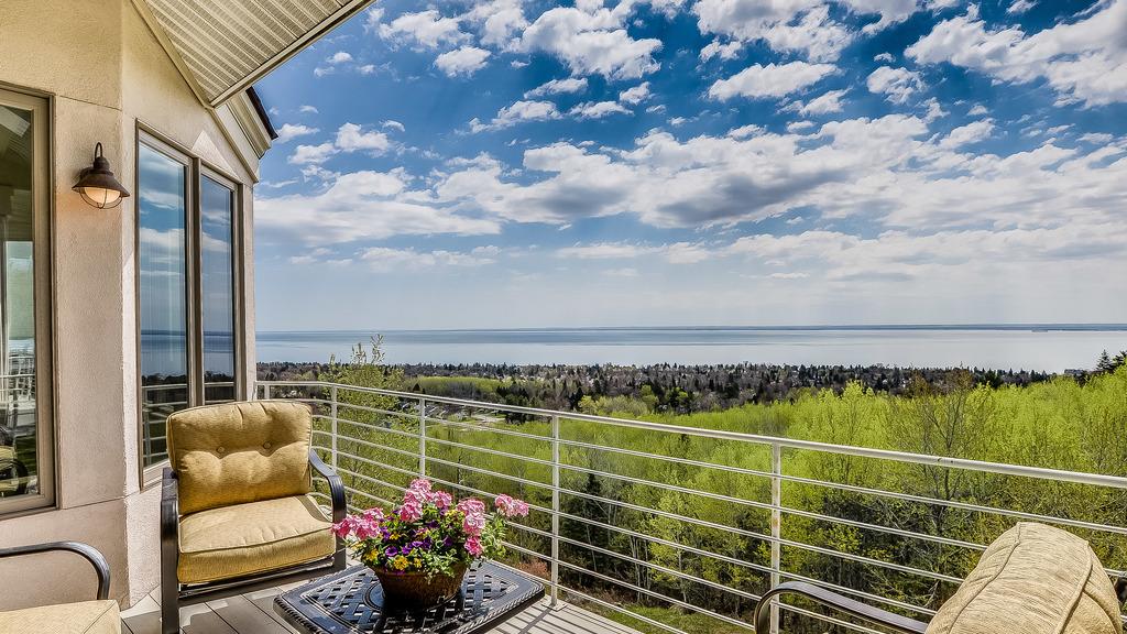 Flipboard Dream Cabins Duluth Home With Sweeping Views Of Lake