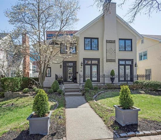 Former St. Louis Cardinals player Andy Van Slyke buys Ladue home for $1.7  million - St. Louis Business Journal