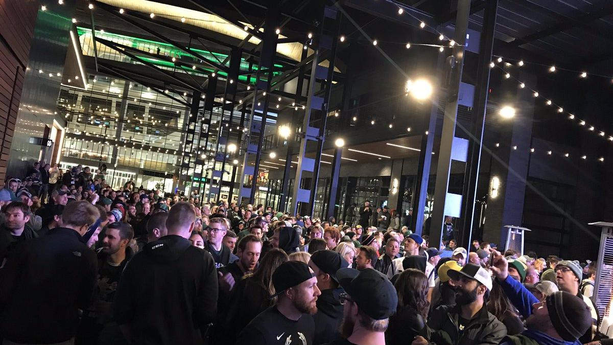 Epic sports, business night in downtown Milwaukee - Milwaukee Business ...