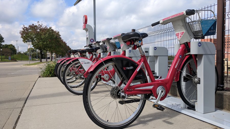 Red 2024 bike stations