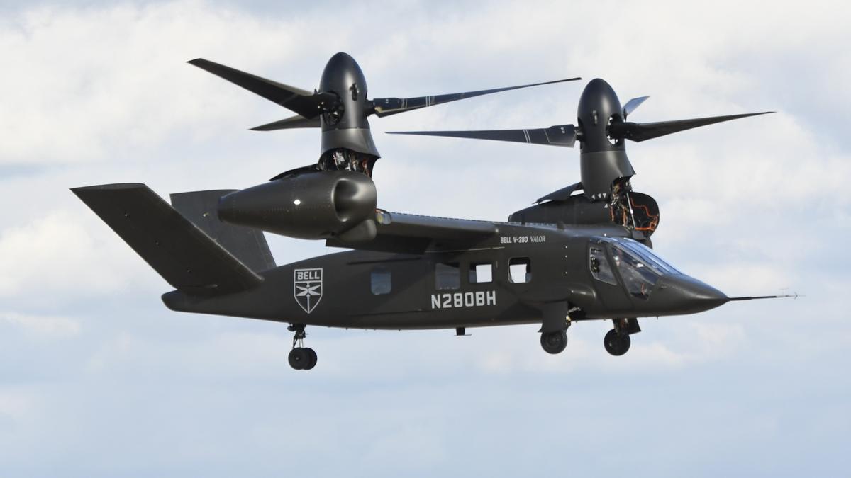 Bell executive: New tiltrotor V-280 'is not intended to be a V-22 ...