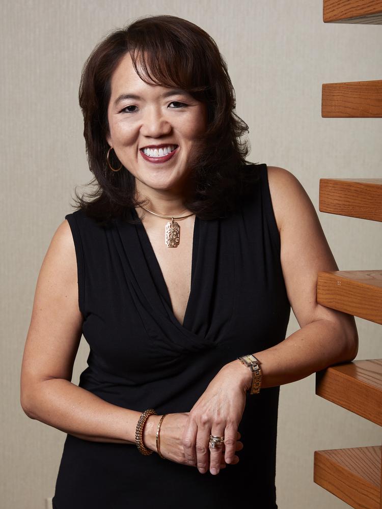 AT&T Business' Anne Chow is focused on expanding distribution, market  coverage - Dallas Business Journal