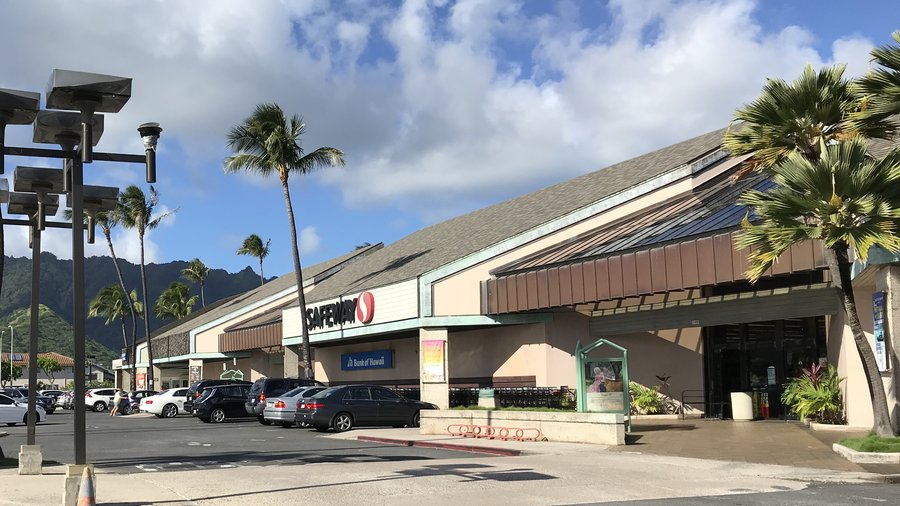 Safewayanchored shopping center picks Colliers to handle leasing Pacific Business News