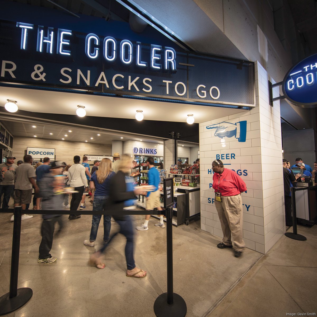 Fans for drinks and bottle coolers in the retail sector