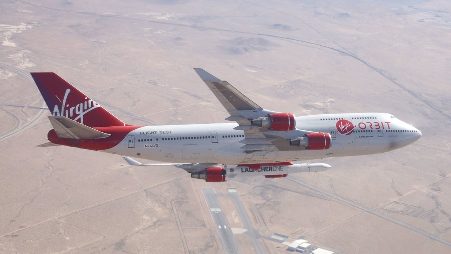 virgin-orbit-boeing-747-cosmic