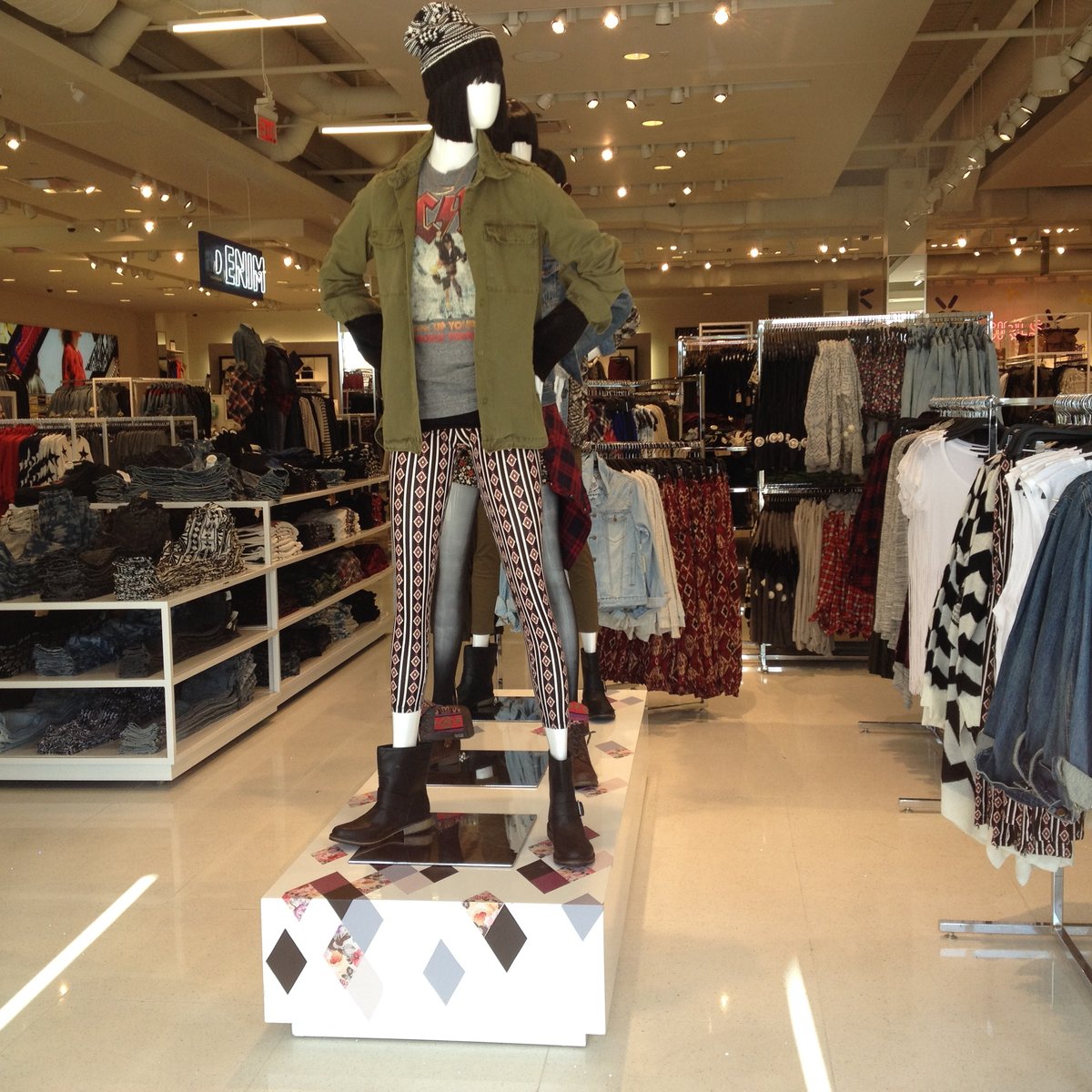 TOUR NA NOVA FOREVER 21 DE ORLANDO - FLORIDA MALL 