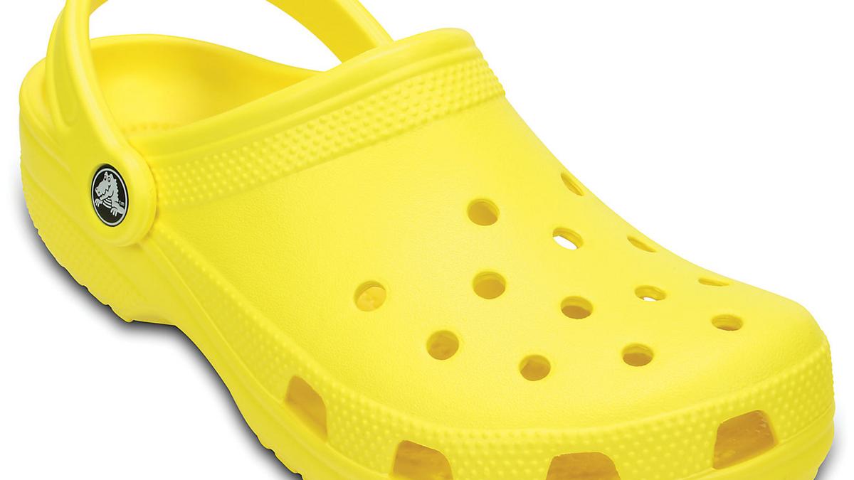 yellow crocs women's 9