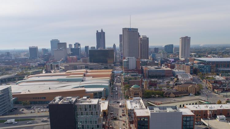 columbus-skyline-convention-center-high-