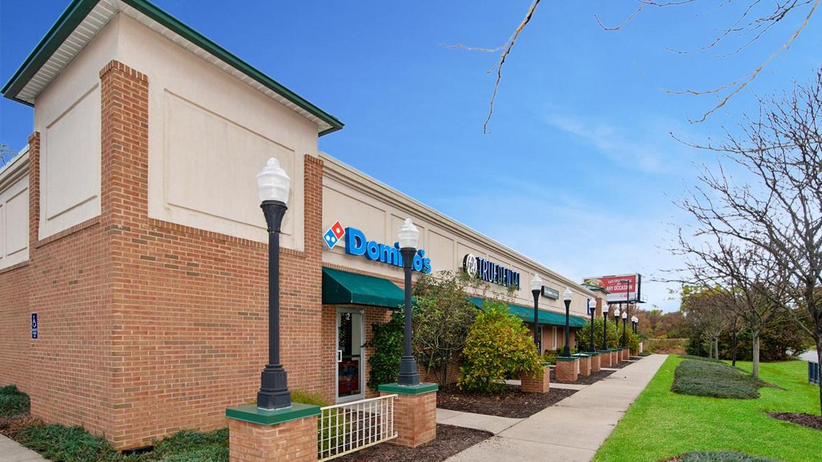 Anne Arundel shopping center heads to auction Baltimore Business Journal
