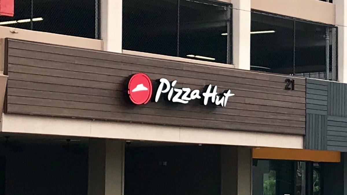 Pizza Hut franchisee NPC International faced 'rapidly deteriorating