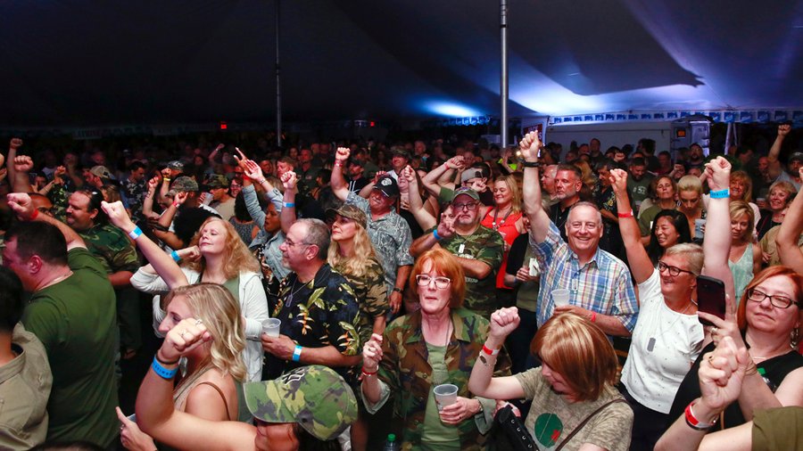 Bash 2018 photo by Cheryl Gorski-&-Chris Alfiero-(608)[1]