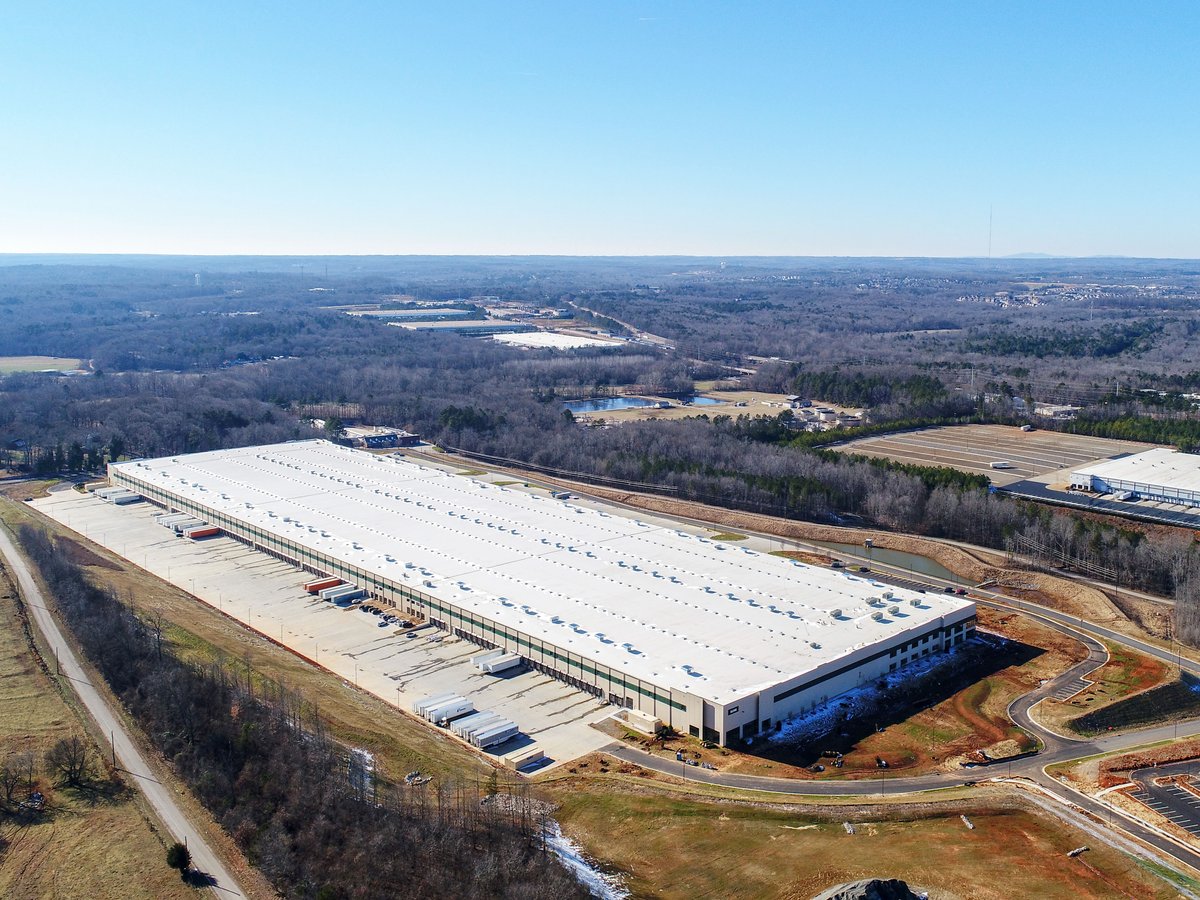 Mizuno distribution shop center braselton ga