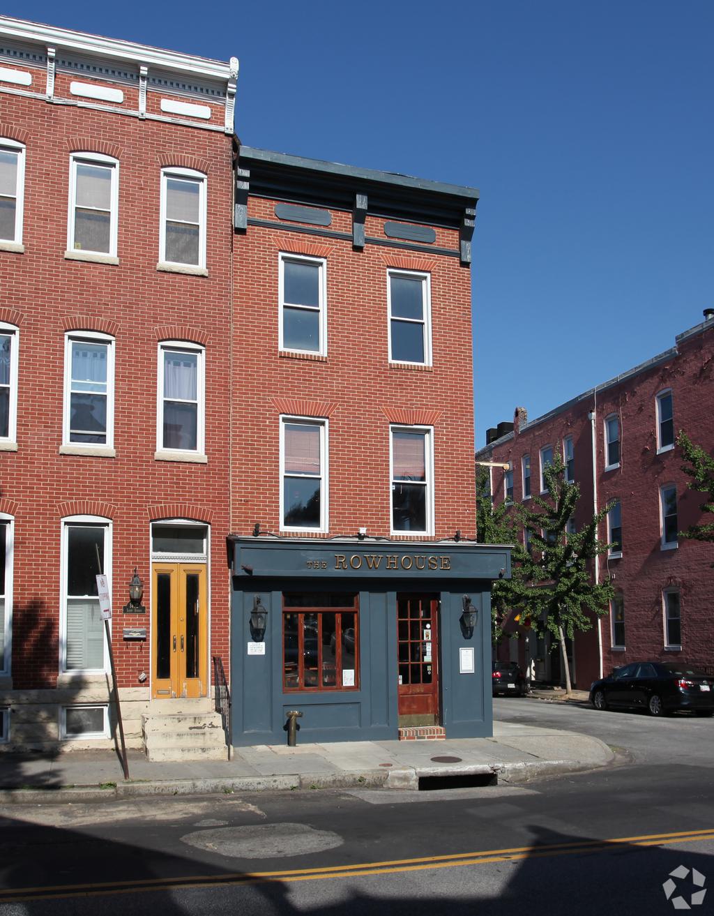 Avenue Kitchen Bar owner sells the Rowhouse Grille to focus on