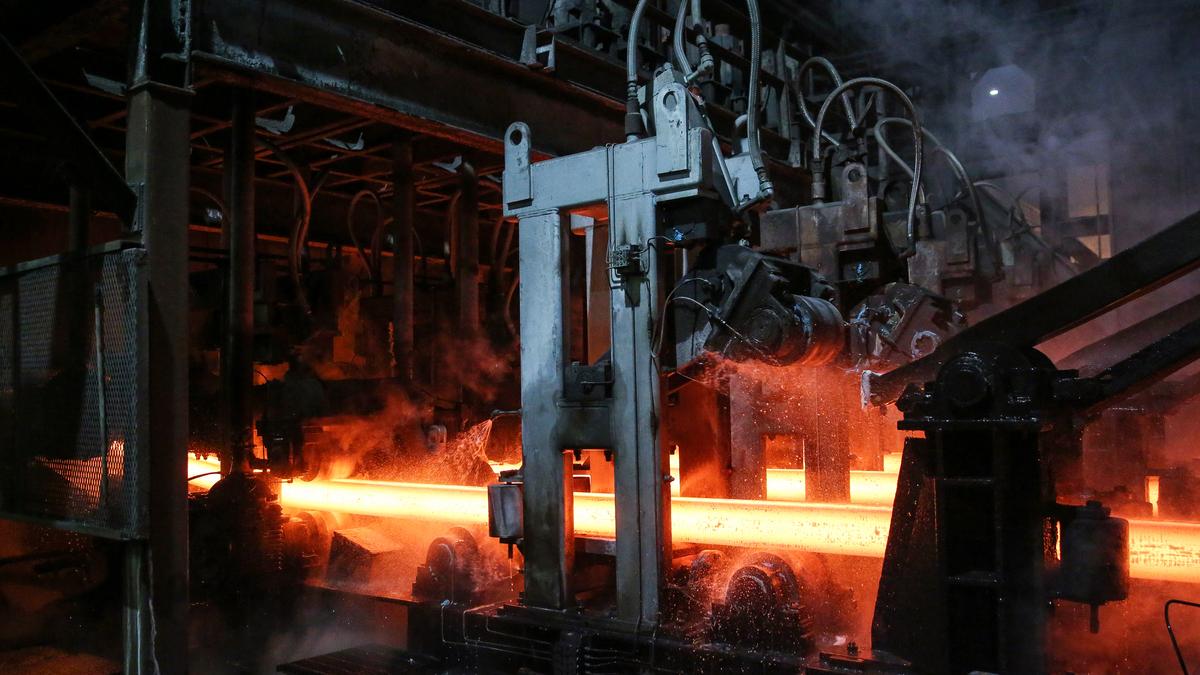 Nucor's stock drops despite another quarter of record earnings