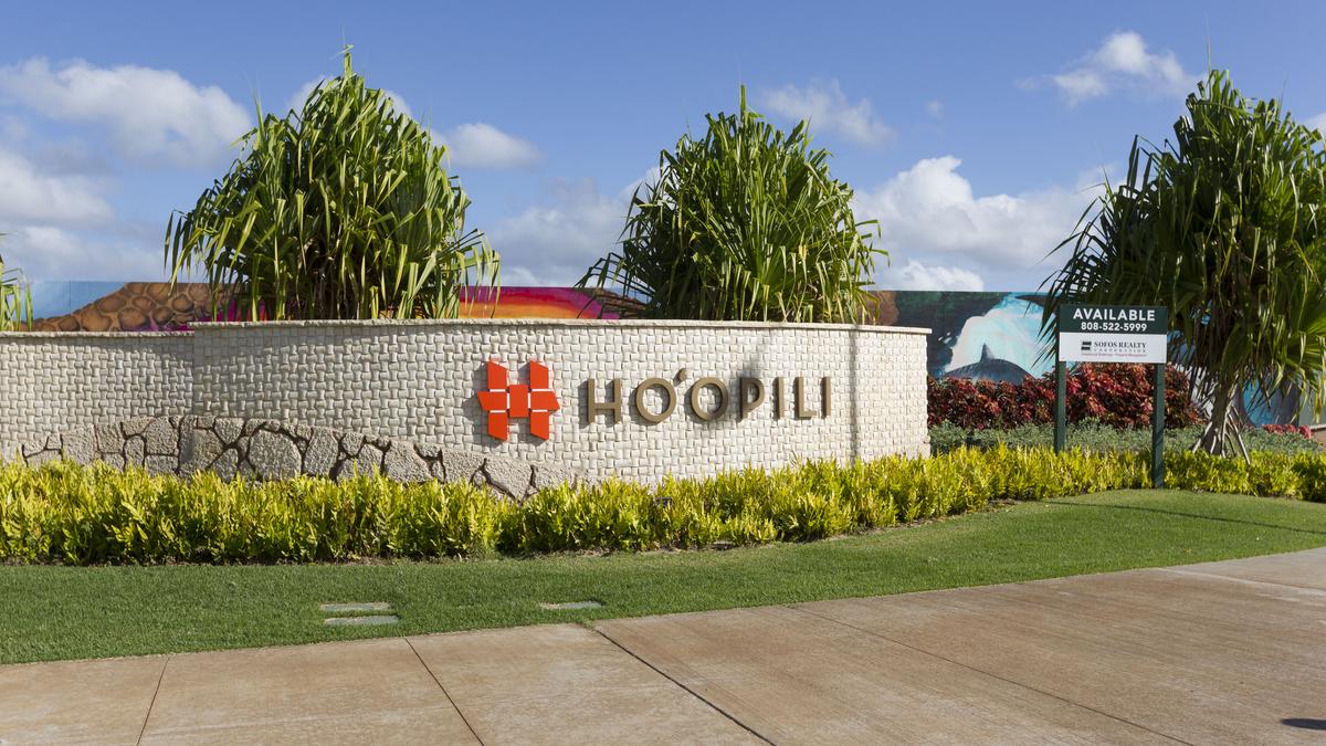 First commercial lot in in D.R. Horton's Hoopili will a