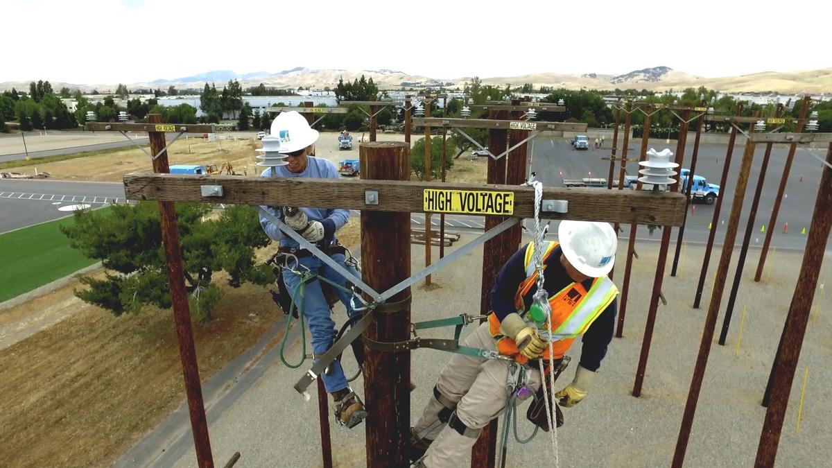 New PG&E CEO to rake in a salary more than double that of Geisha