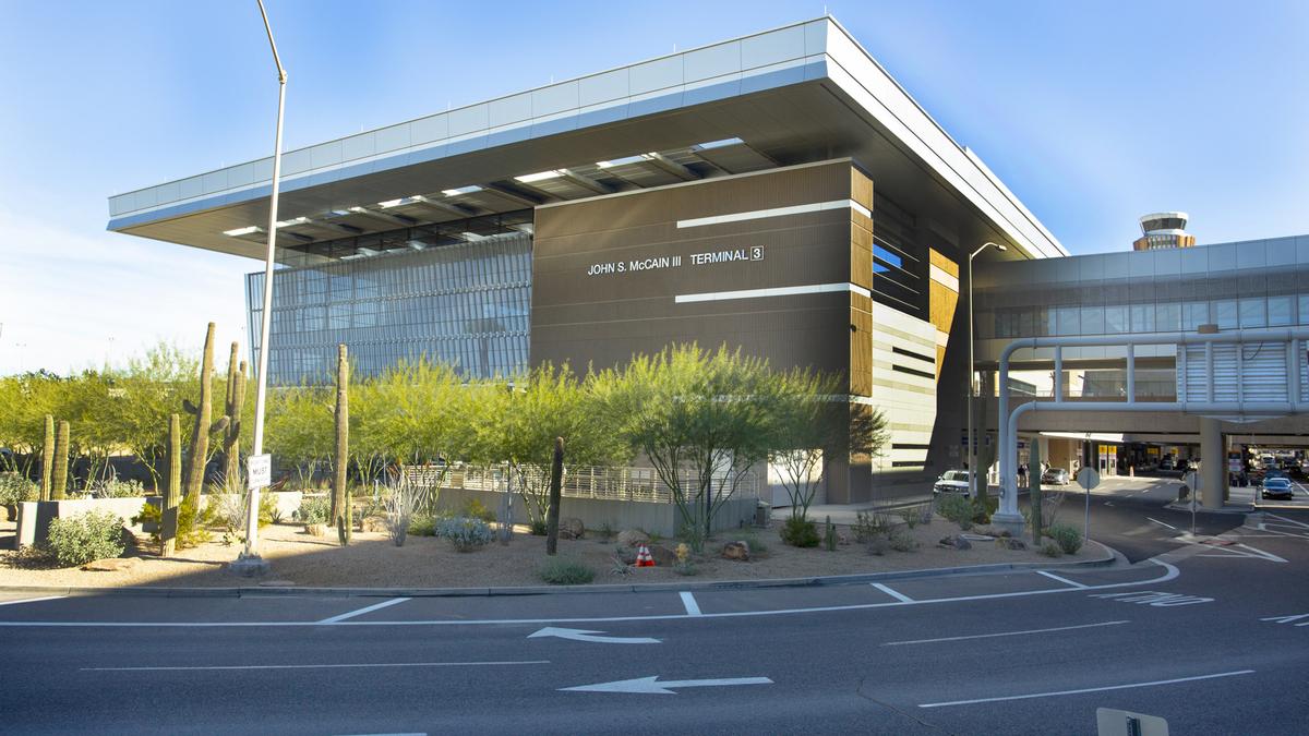 phoenix sky harbor phoenix sky harbor