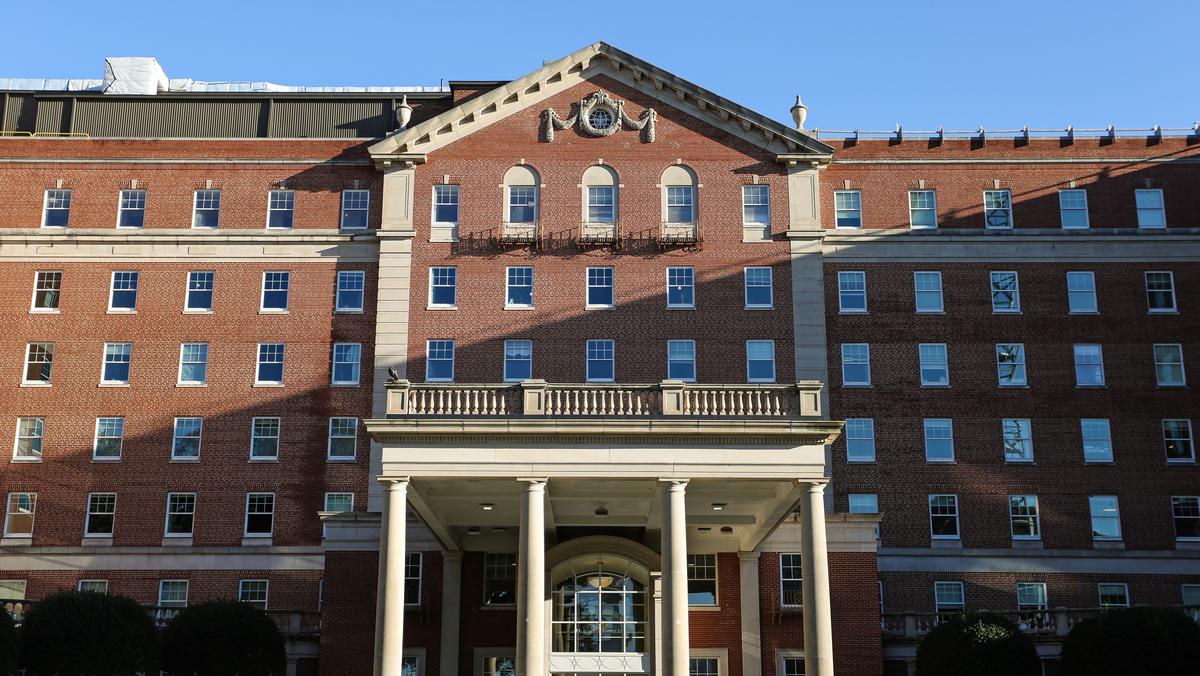 UNC, Novant receive goahead for medical school in Charlotte Triangle