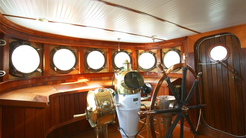 On board with Bill Golden, owner of the 39m Nantucket Lightship