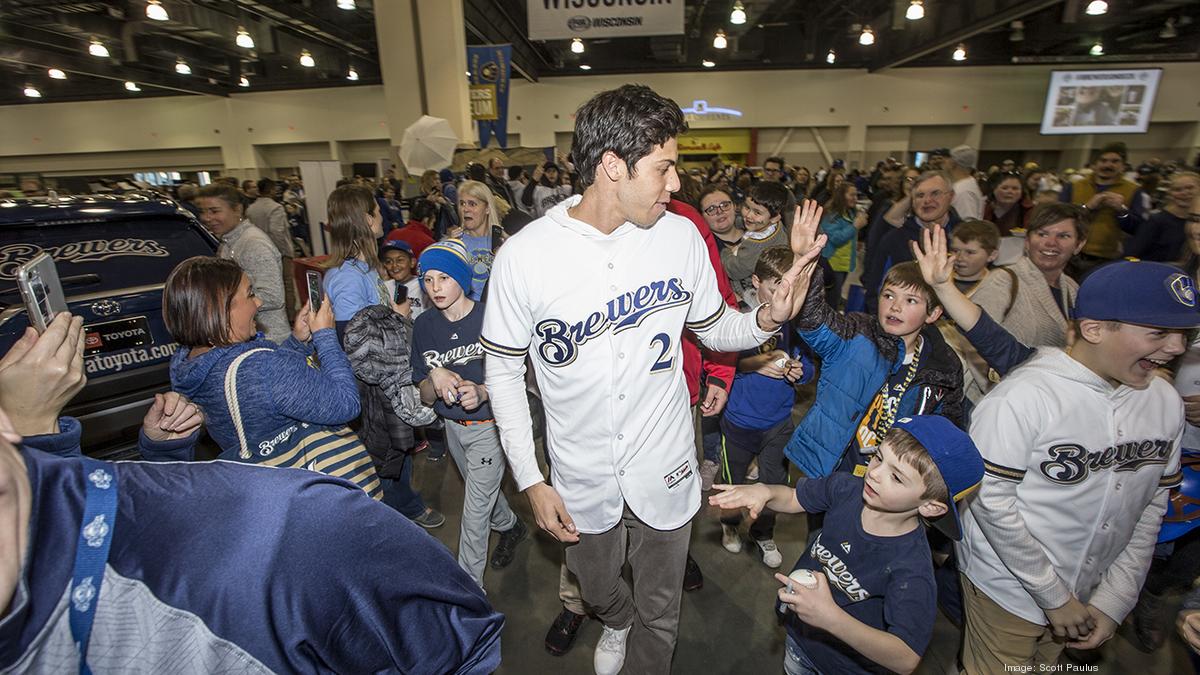 Milwaukee Brewers star Christian Yelich gifts young fan with puppy