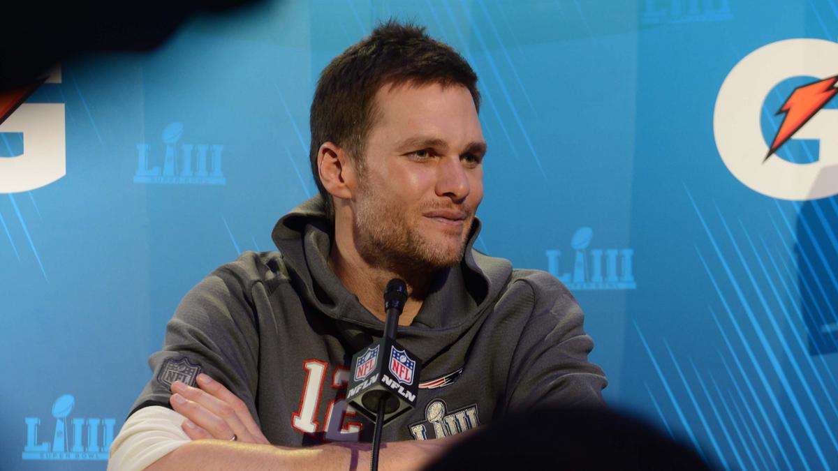Tom Brady S Merchandise Best Selling Among Nfl Players Tampa Bay
