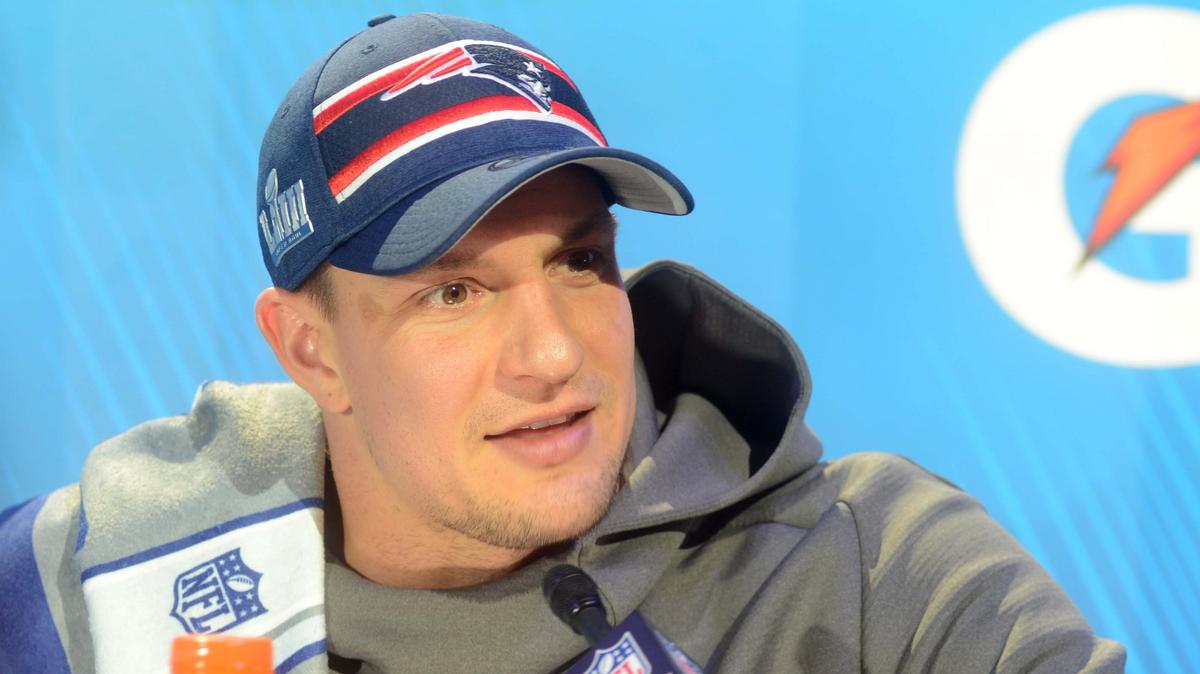 rob gronkowski hat