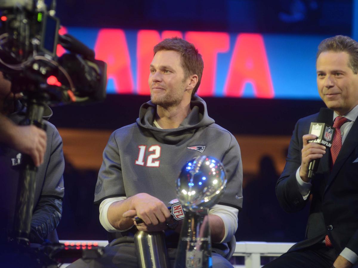 What did Tom Brady's mysterious Instagram photo mean? Depends on