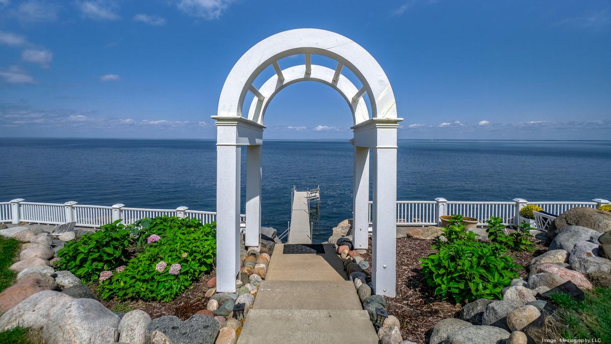 Dream Homes Classic Lake Mille Lacs home available for 1.3 million