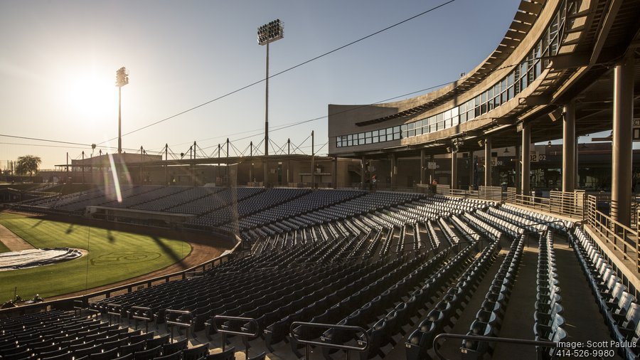 Record attendance expected for spring training in Arizona