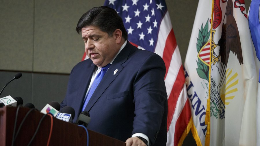 Illinois governor says if you go to Missouri 'you're putting the future of the Illinois economy at risk' - St. Louis Business Journal