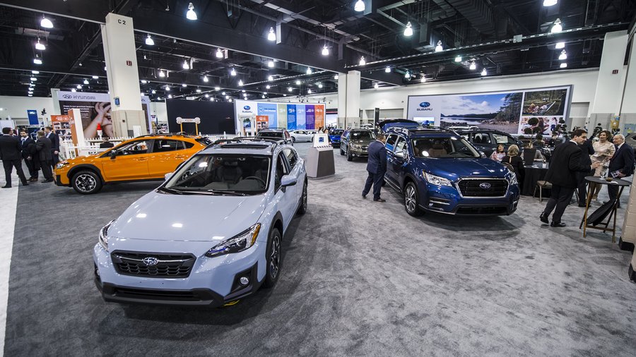 First look at Milwaukee Auto Show and its ancient Romethemed opening