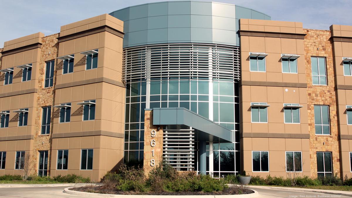 Huebner medical office building bought at auction for more than 14