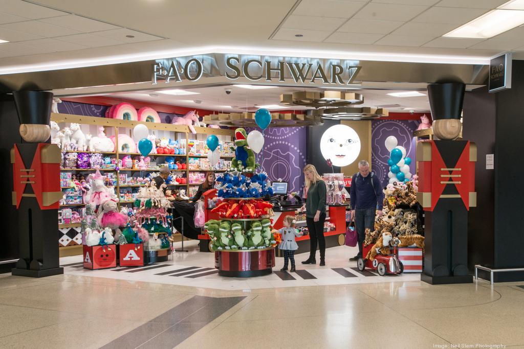 FAO Schwarz opens at Midway Airport - Chicago Business Journal