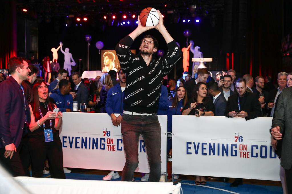 Philadelphia 76ers on X: Another Sixers Youth Foundation Gala