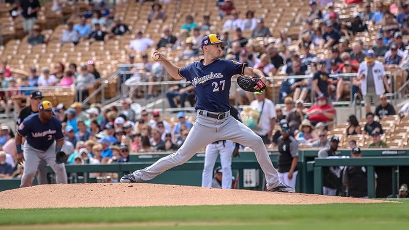 Cactus League spring training attendance jumps 34% per game, over