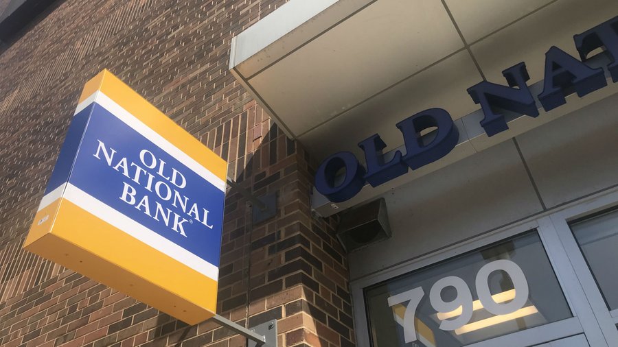 Old National Bank closing some Wisconsin branches Milwaukee Business