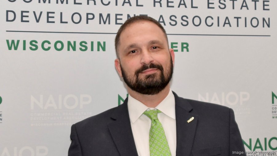 Local real estate execs launch diversity program for high schoolers