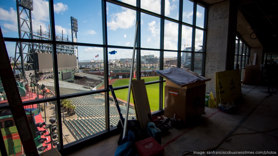 San Francisco Giants pitch 'Cloud Club' to fast-growing companies