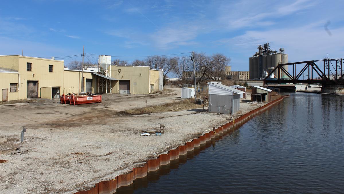 Wangard's Harbor District apartments endorsed by Milwaukee Plan