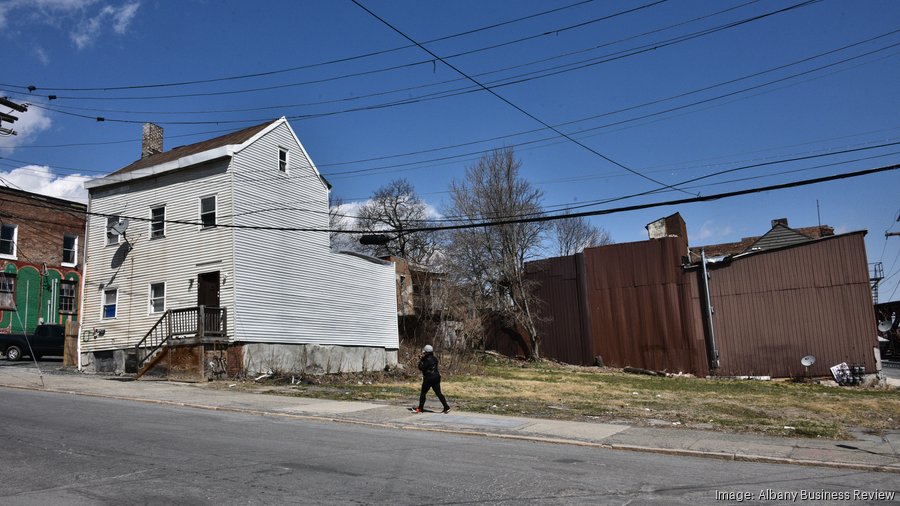 Clinton Square Studios proposing 66 apartments at Livingston Ave