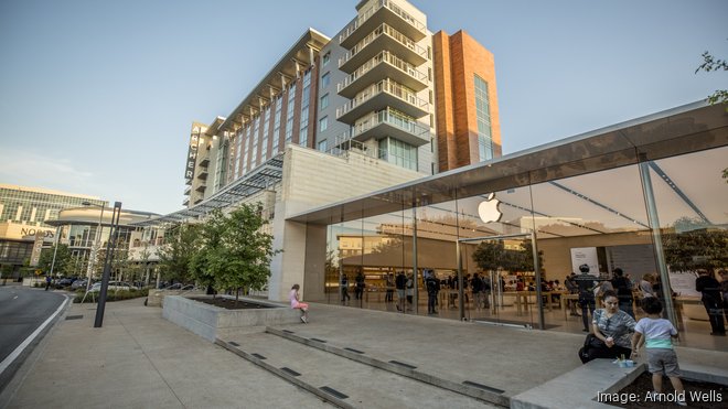 Apple Store in The Domain in Austin