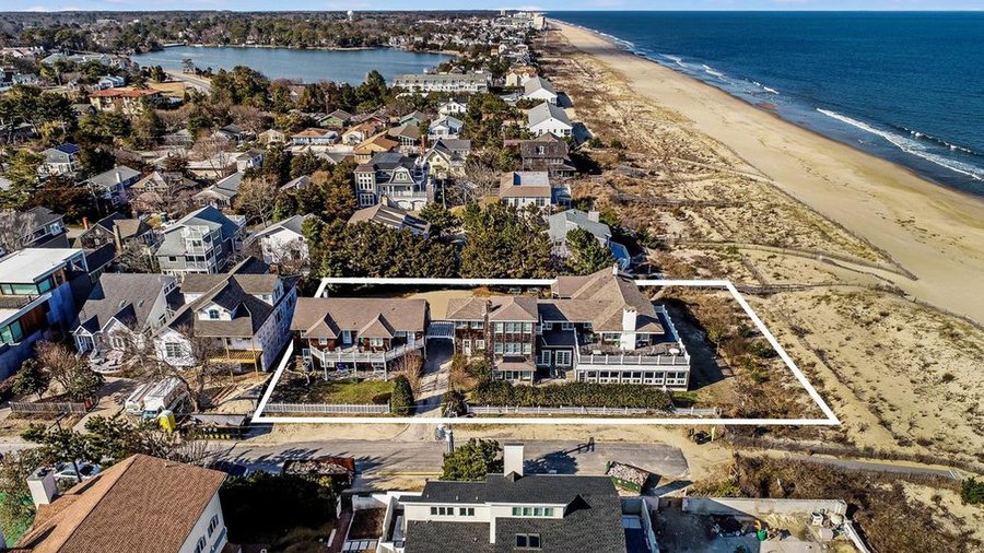 Alexis Felix DuPont's 1939 mansion in Dewey Beach for sale
